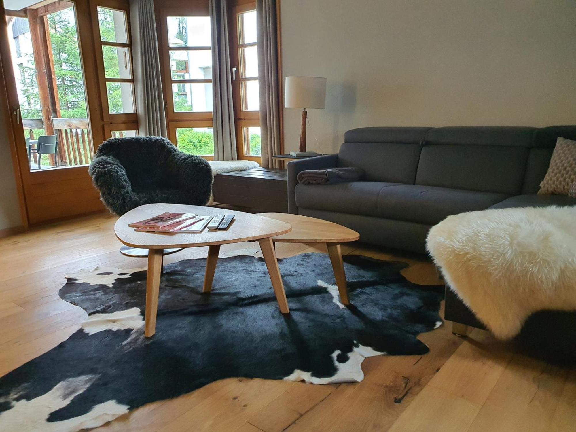 Schweizerhof Ferienwohnungen Lenzerheide 5 Room photo