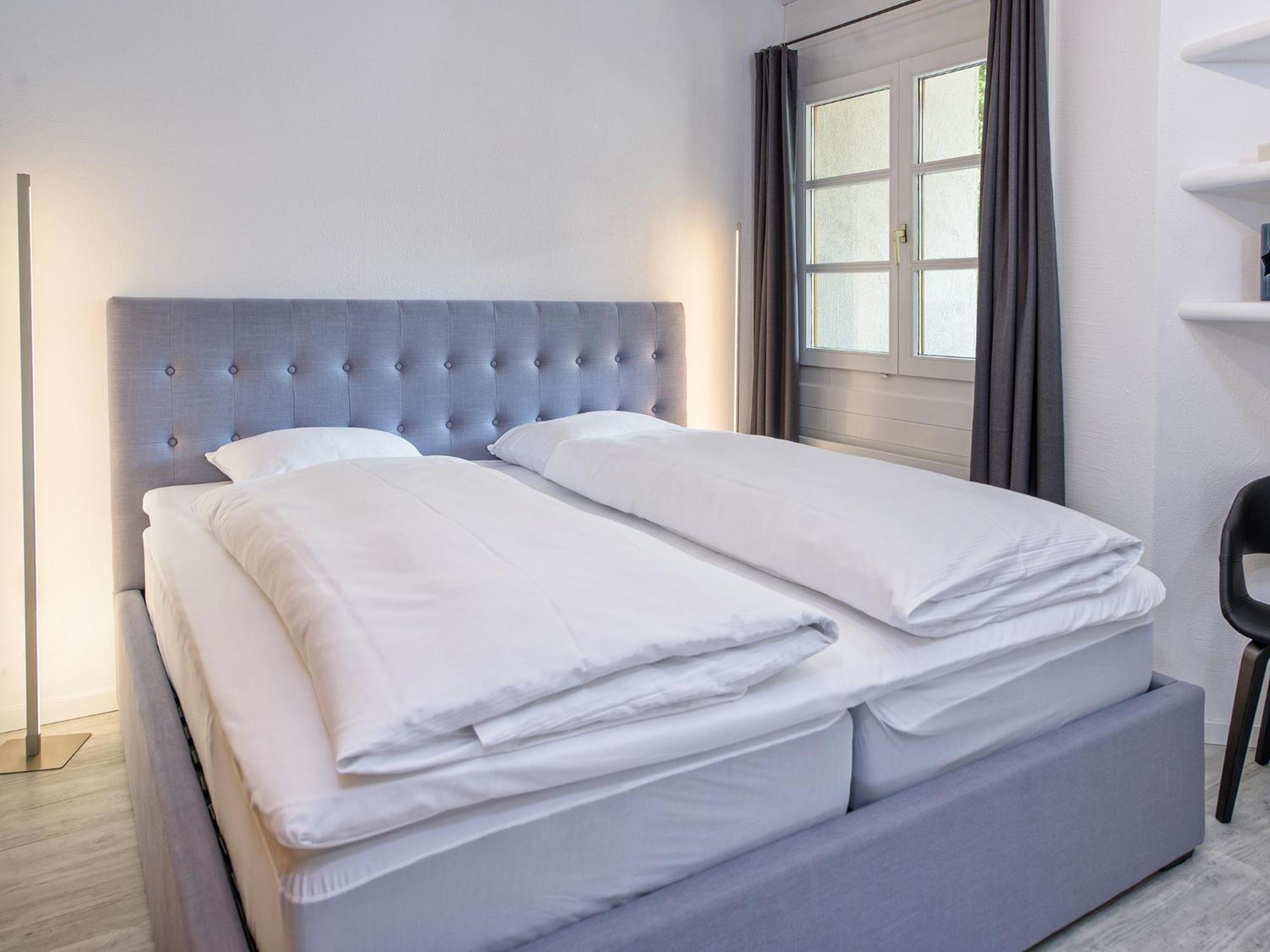 Schweizerhof Ferienwohnungen Lenzerheide 5 Room photo