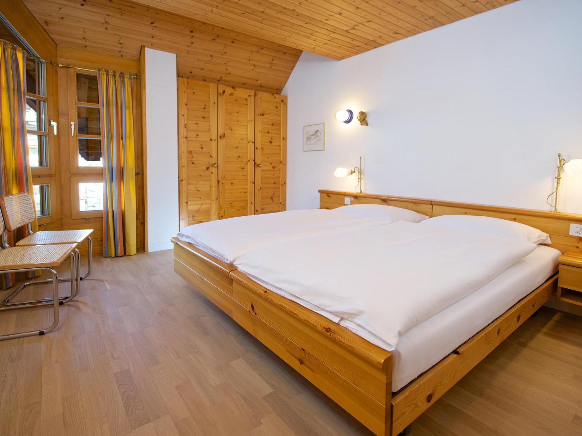 Schweizerhof Ferienwohnungen Lenzerheide 5 Exterior photo
